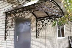 Козырек из металла над крыльцом цена