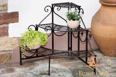 Подставка под цветы №3