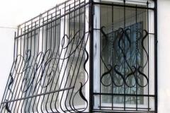 Кованая решетка для балкона