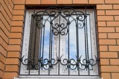 Кованая решетка