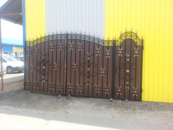 Ворота с калиткой №17