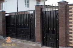 Ворота с калиткой №25